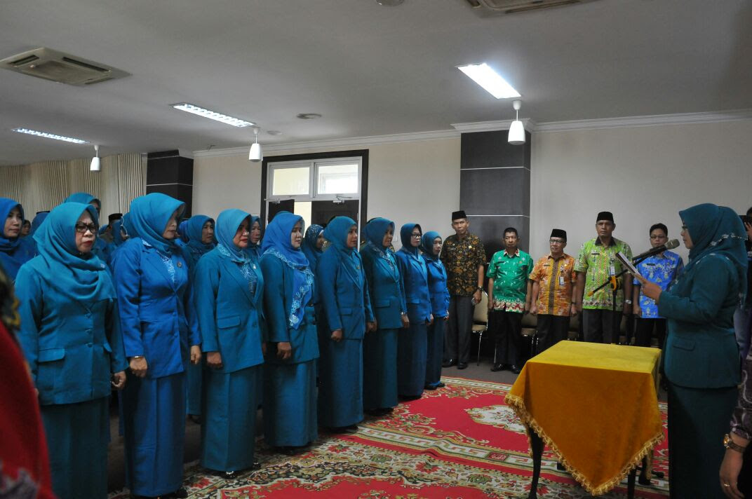 Resmi Sebanyak 16 Ketua TP PKK Kecamatan Dilantik