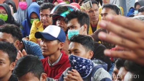 Terkait Demo Mahasiswa, Wakil Ketua DPRD Inhil : Harga Kelapa Kita Ditentukan Harga Kelapa Dunia