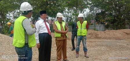 Bupati Inhil Tinjau Progres Gedung Mall Pelayanan Publik (MPP)