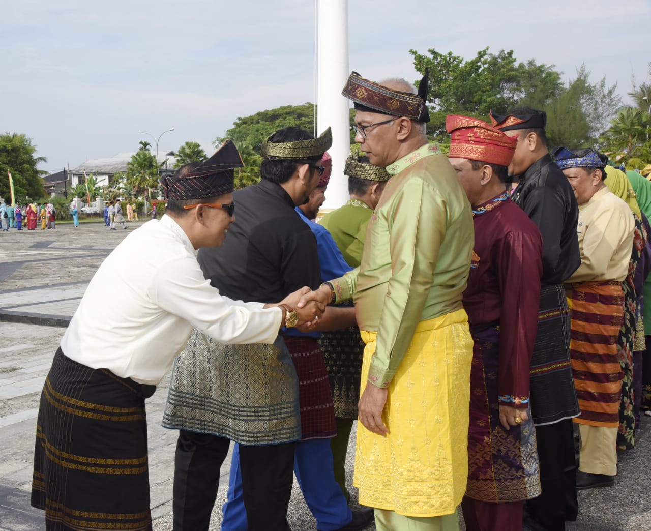 Pjs Bupati Inhil Pimpin Apel Hari Pertama Pasca Cuti Lebaran