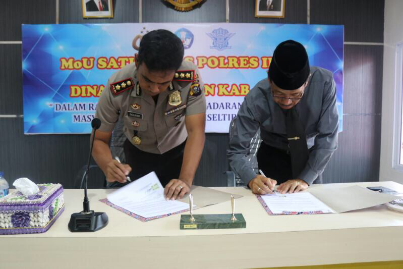 Cegah Gangguan Kamtibmas, Polres Inhil Tandatangani MoU Bersama Dinas Pendidikan Kab. Inhil