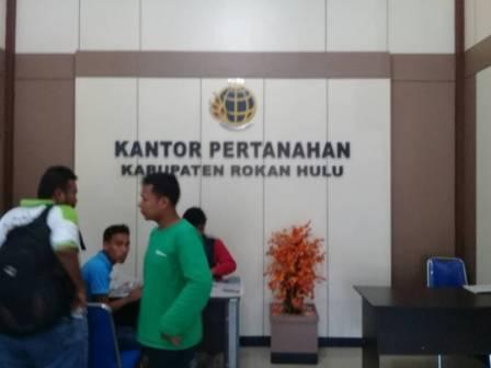 Seorang Oknum BPN Rohul Kena OTT Tim Saber Pungli