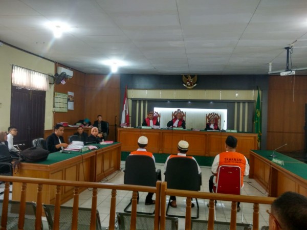 Sebut Bisa Gandakan Uang Hingga Miliaran, Tuan Guru Diadili