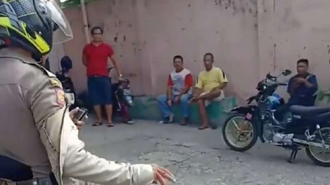 Tak Terima Ditilang Polisi, Oknum Satpol PP Ngambek