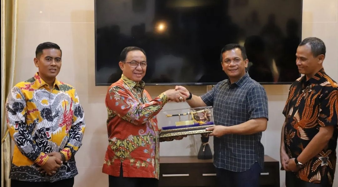 Bupati Inhil Sambut Kedatangan Danlanal Dumai