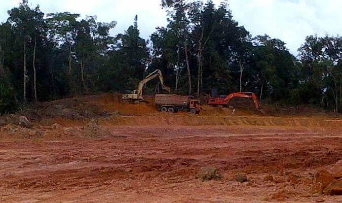 Oknum PNS Inhu Diduga Eksploitasi Ribuan Kubik Tanah Uruk Jenis Pertambangan Galian C