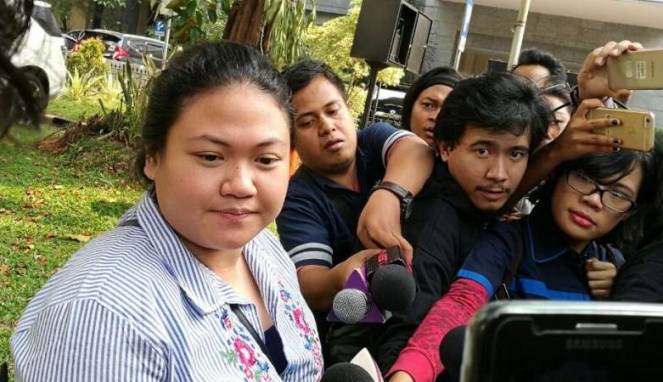 Tersandung Kasus Penipuan, Putri Nia Daniati Ingin Damai