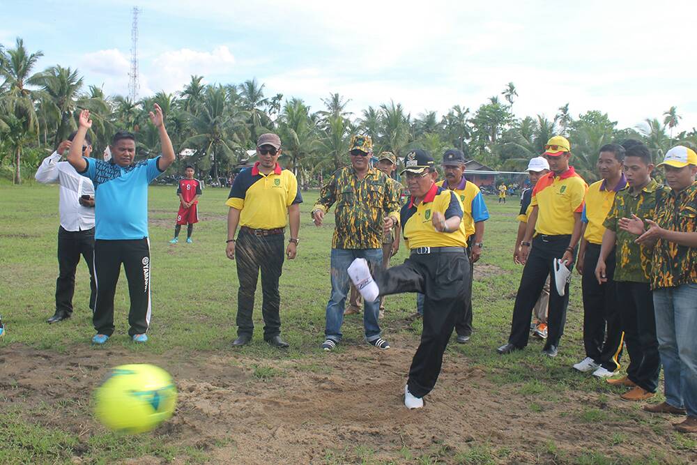 HM Wardan Harapkan Bupati Cup Lahirkan Pemain Berbakat