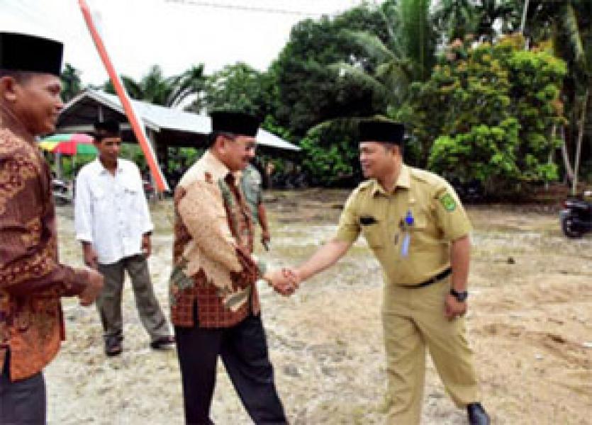 Wakil Bupati Inhil Hadiri Isra Miraj di Masjid Nurul Falah