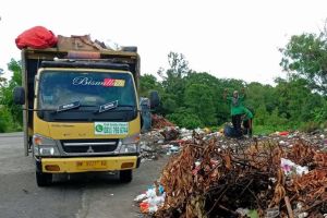 Operator Pengangkut Sampah Berganti, Pemko Pekanbaru Klaim Masa Transisi Berjalan Lancar