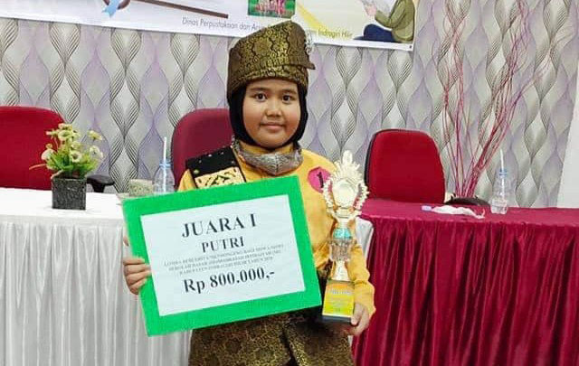 Bikin Bangga, Siswi SD ini Wakili Inhil Pada Perlombaan Mendongeng Tingkat Provinsi Riau
