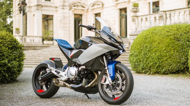 Garangnya 9cento, Motor Sport Touring Masa Depan BMW