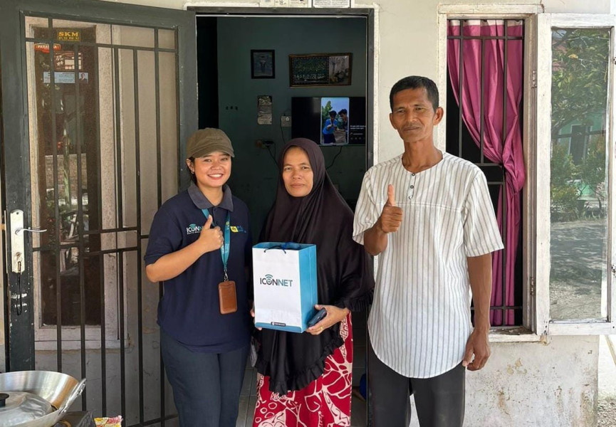 PLN Icon Plus Sumbagteng Temui Pelanggan Setia