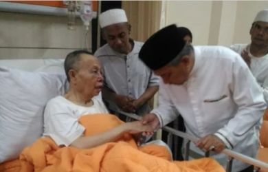 Ini Wajah Penganiaya KH Umar Basri