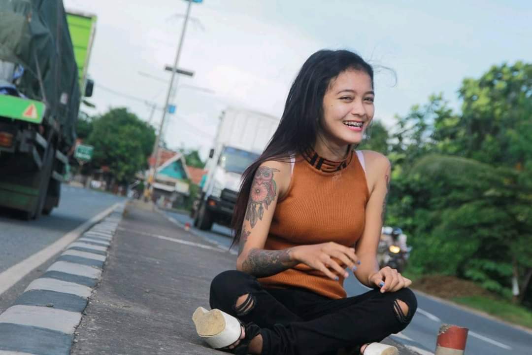 Teka-teki 'Petunjuk' Ibu soal Pembunuhan Anjanii Bee si Wanita Bertato Burung Hantu yang Ditemukan Tewas