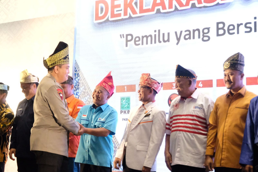 Belasan Partai Politik di Riau Ikuti Deklasari Damai 2024