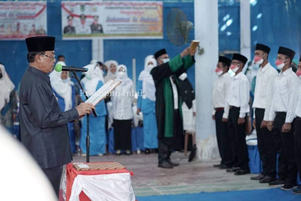 Bupati Inhil Lantik Anggota BPD Se-Kecamatan Pulau Burung Periode 2021-2027