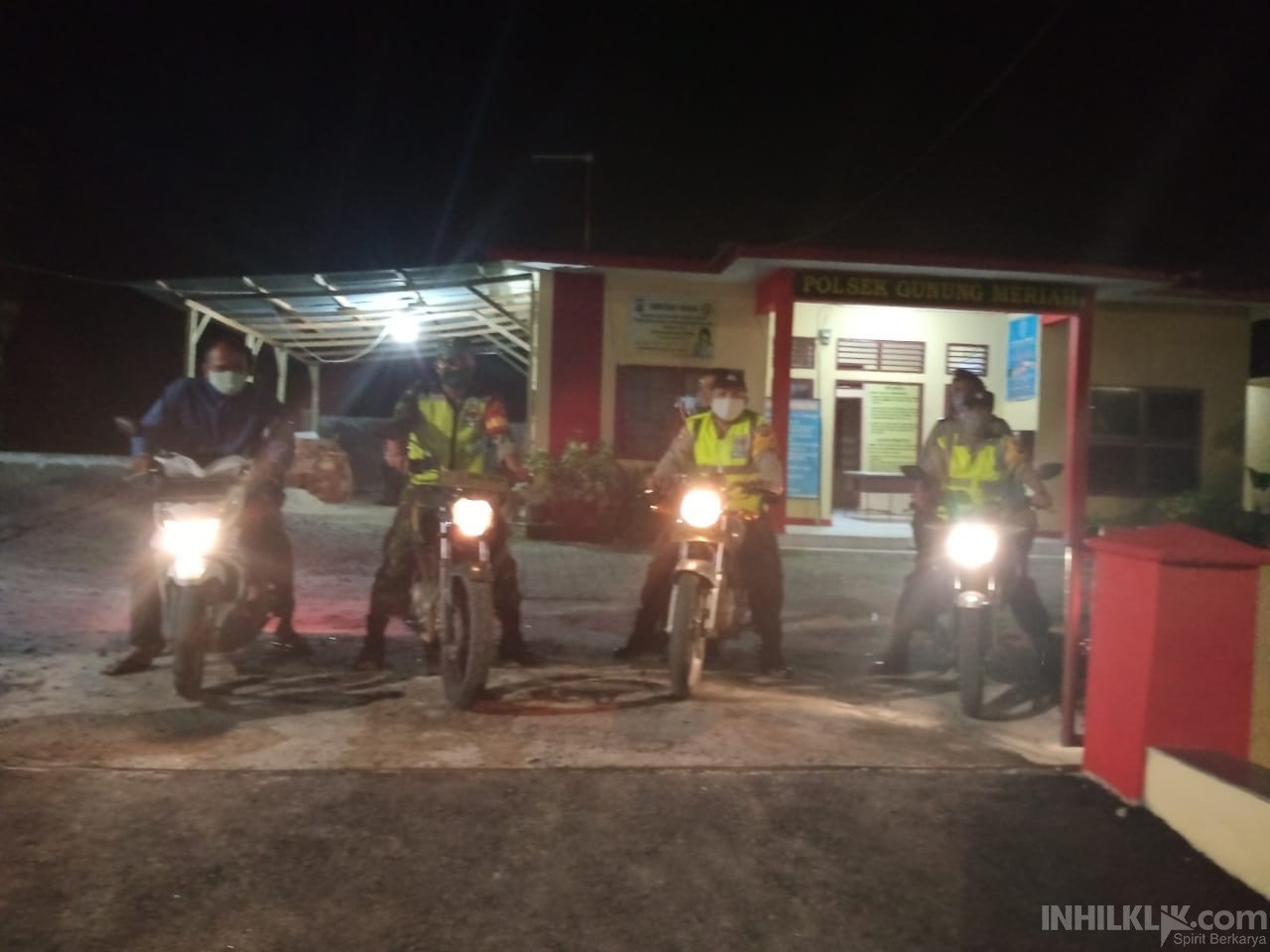 Polsek Gunung Meriah Laksanakan Patroli Malam Guna Cegah Virus Covid-19