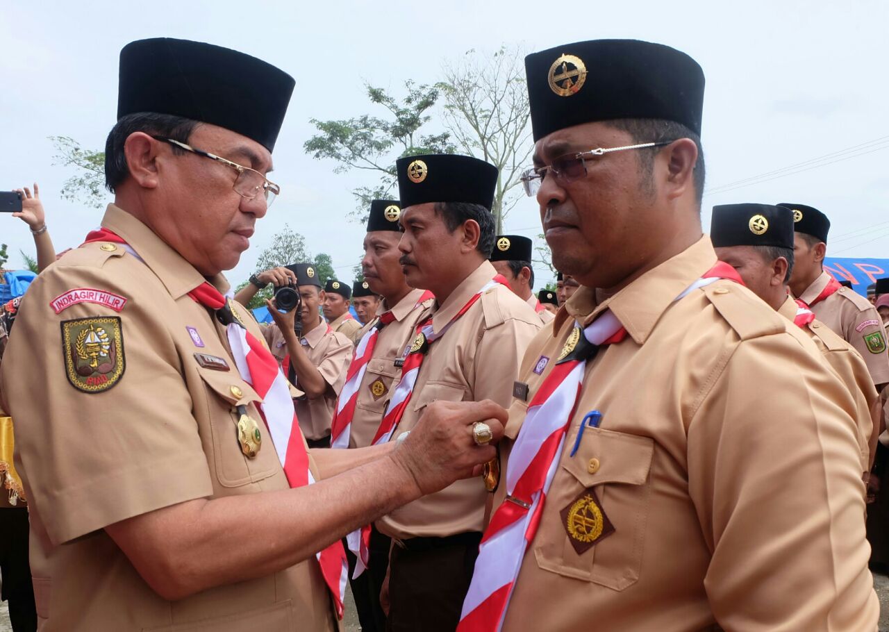 Bupati Inhil Buka Perkemahan Karya Kecamatan Keritang