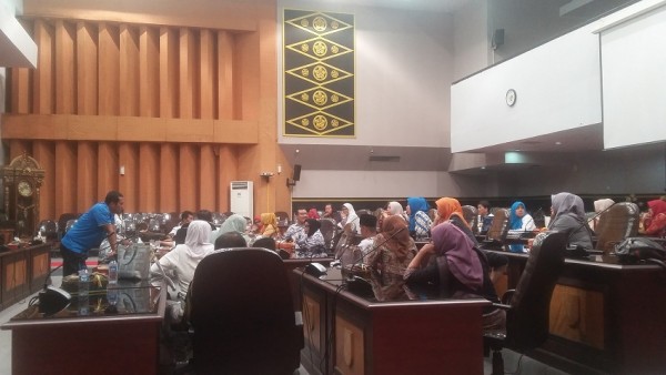 Ribuan Guru Sertifikasi Pekanbaru Demo Akbar Mulai Senin Besok, UN Terancam Diboikot