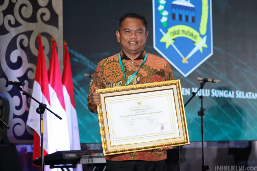 Bupati Sergai Terima Penghargaan Anugerah Meritokrasi dari KASN