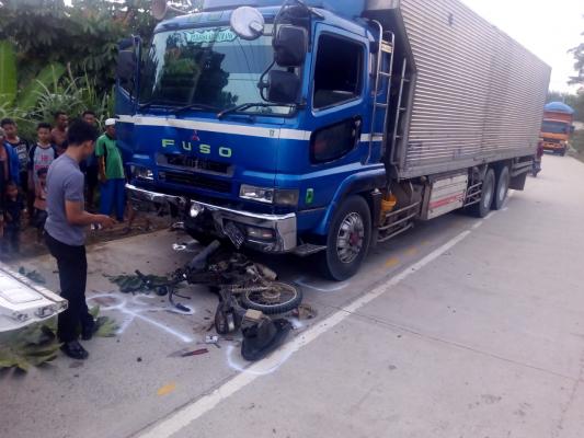 Sepeda Motor VS Tronton, Atan Sugianto Tewas Diperjalanan ke Puskesmas