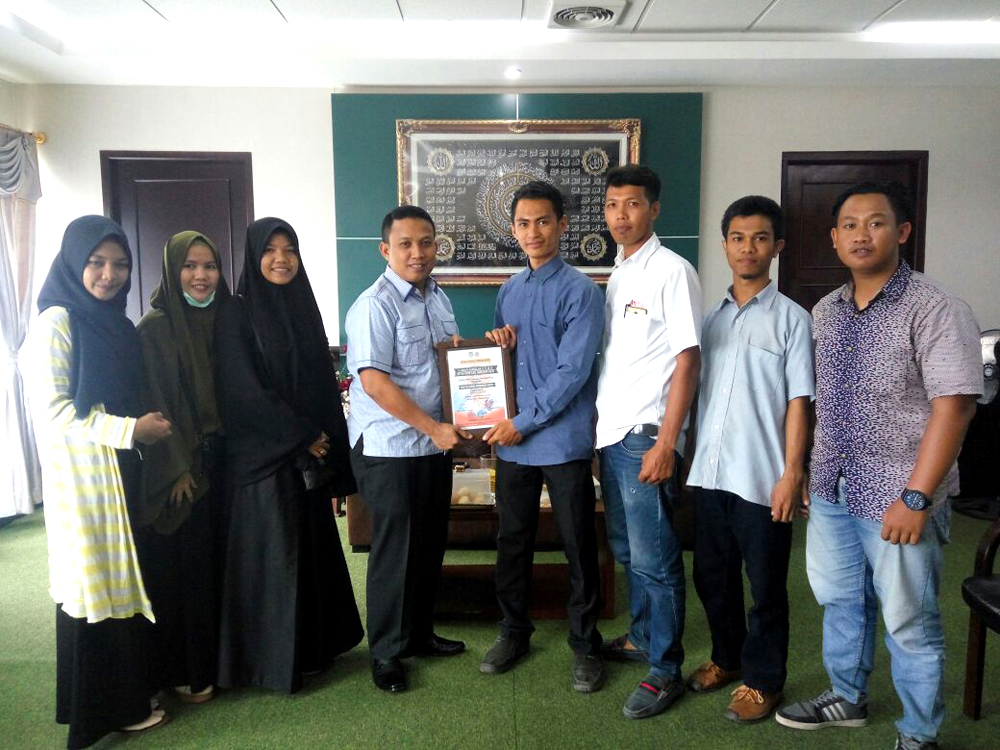 Silaturahmi, Pengurus HIPPMAPAS Pekanbaru dan Ketua DPRD Inhil Diskusi Tentang Pendidikan
