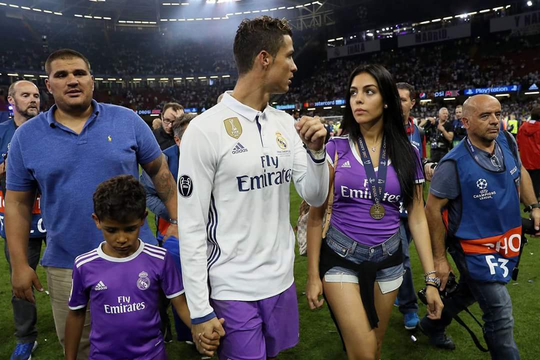 Pacar Ronaldo Jadi Sorotan di Pesta Juara Real Madrid