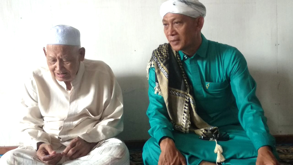 Calon Wakil Bupati Inhil Ustad Ajai Suaranya Merdu Saat Baca Alquran