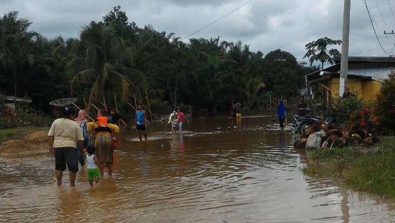 Banjir di Riau, Seorang Warga Tewas Terseret Arus Sungai
