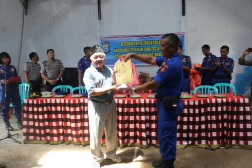 Satpol Air Polres Inhil Lakukan Pendekatan ke Nelayan di Tanah Merah Terkait Tinggi Nya Jumlah Pengguna Racun Ikan