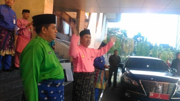 Kedatangan Jokowi ke Riau Masih Tentatif, Ini Kata Gubri Soal Rapat Tertutup di Kantor Gubernur Riau