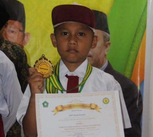 Siswa MIS Al-Huda Mekong Ini tak Pernah Belajar Komputer Tapi Jadi Juara Kompetisi Tingkat Riau
