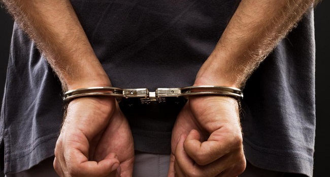 Polisi Tangkap Pelaku Judi Nomor Di Tembilahan Hulu