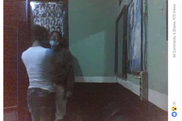 Ternyata, Ada Dua Video Mesum Waria dengan Buruh yang Diunggah RA