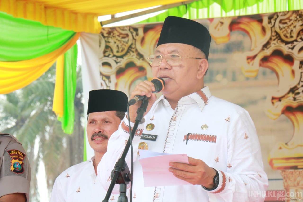 Bupati Soekirman Hadiri Pawai Ta’aruf dan Pelantikan Dewan Hakim  MTQ XVI