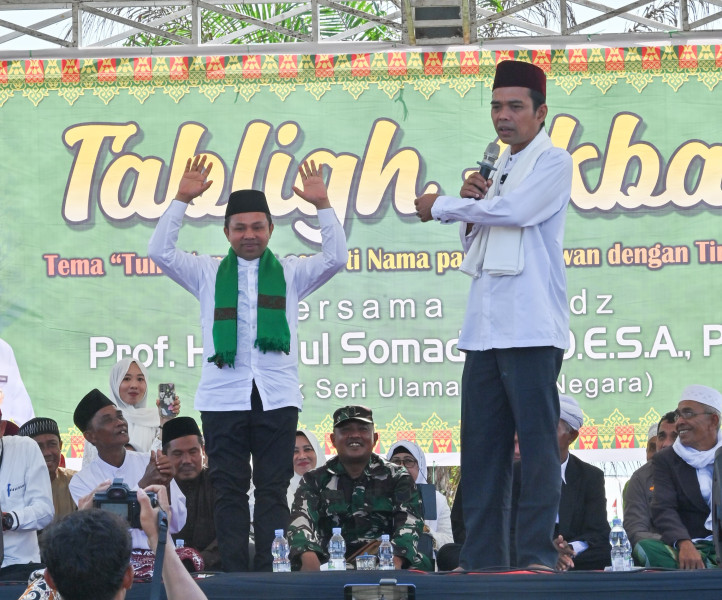 UAS Ajak Masyarakat Bagan Siapi-api dan Pekaitan Rohil Pilih Cagubri Abdul Wahid