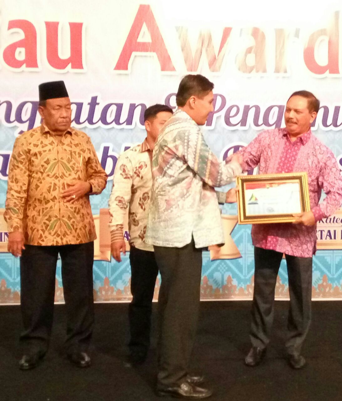 Bupati Inhil Kembali Torehkan Prestasi