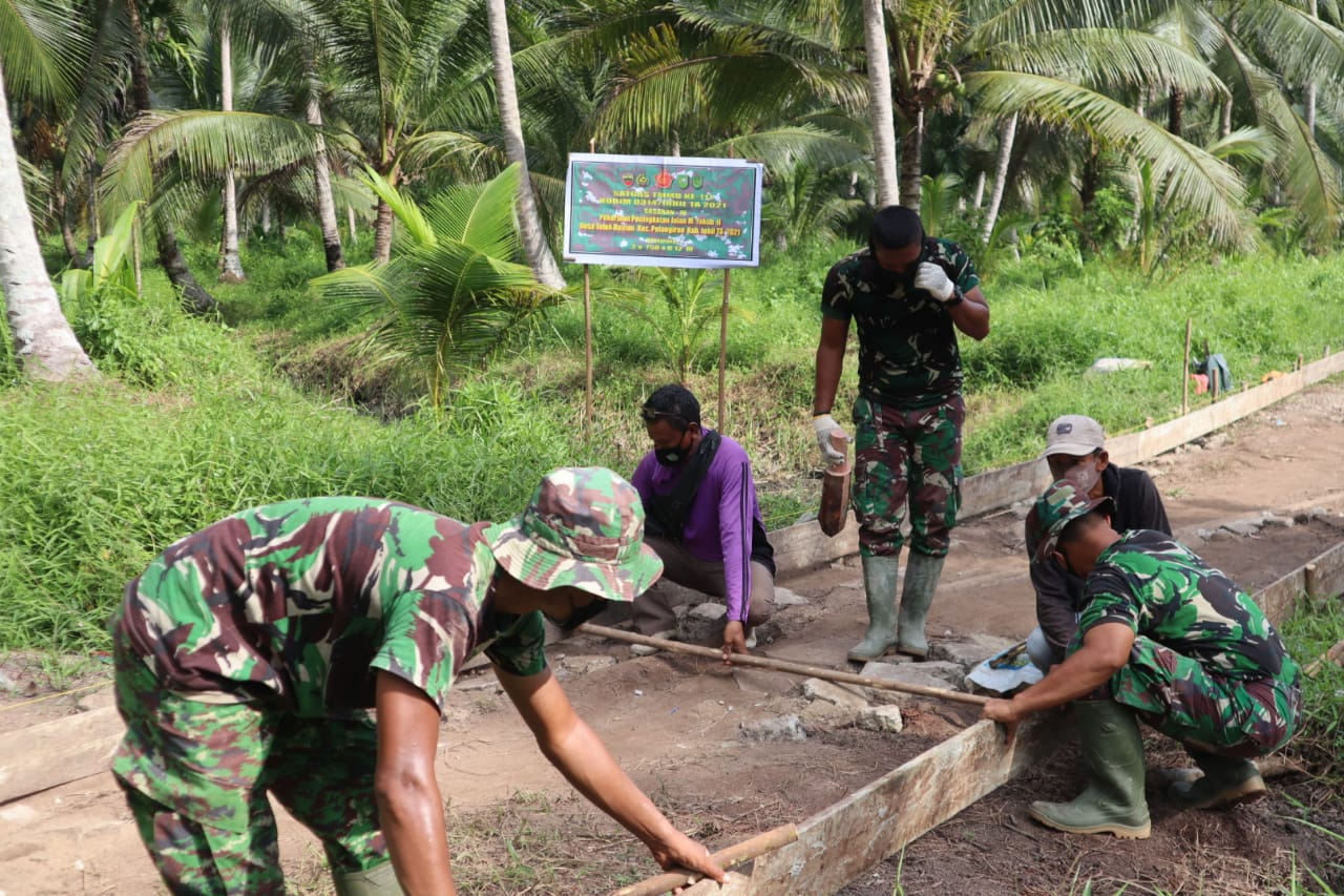 Satgas TMMD 111 Kodim 0314/Inhil Gesa Pengerjaan Agar Selesai Tepat Waktu