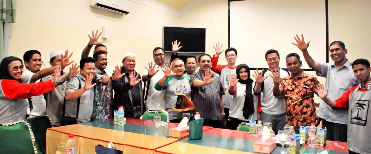 Sekda Apresiasi  Sahabat Kelapa Indonesia Kunjungi Inhil