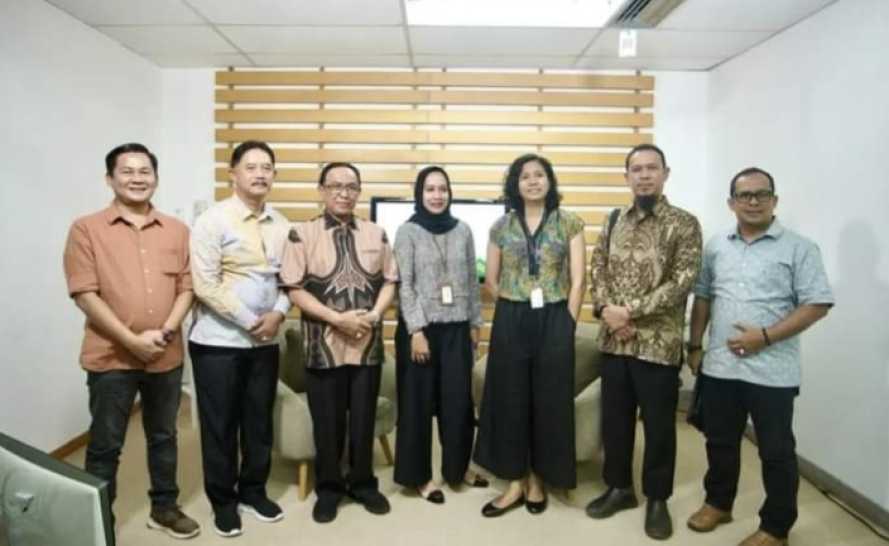Kepala DPMPTSP Inhil Dampingi Bupati Wardan Ekspos Potensi Perkelapaan di Jakarta
