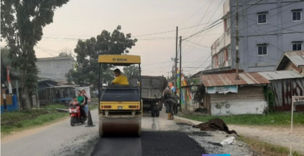 UPT IV PUPR Riau Aspal Ruas Jalan Pematang Reba-Pekan Heran dan Kuala Cenaku-Rumbai Jaya