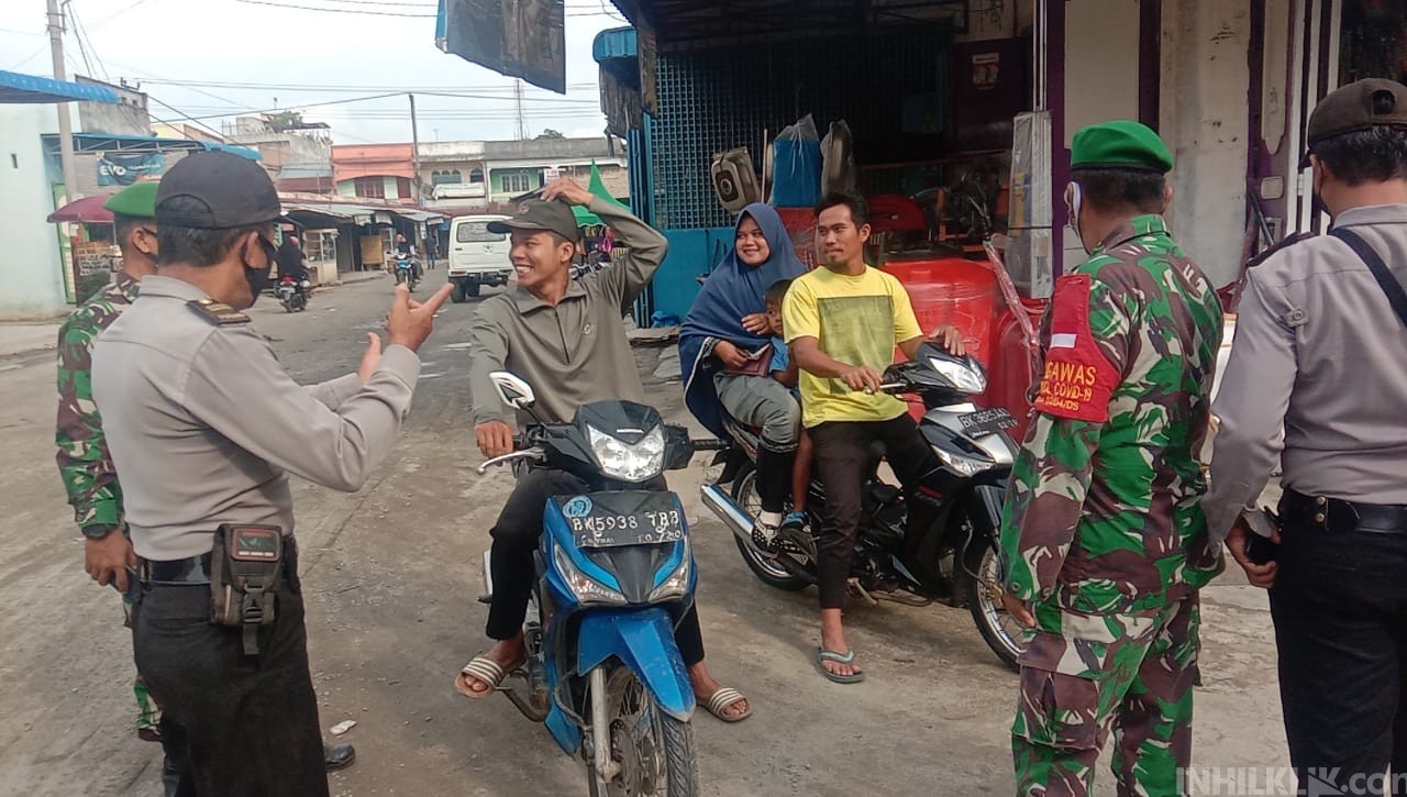 Operasi Yustisi, Kapolres Sergai Sosialiasikan PPKM Skala Mikro di Desa Pekan Tanjung Beringin