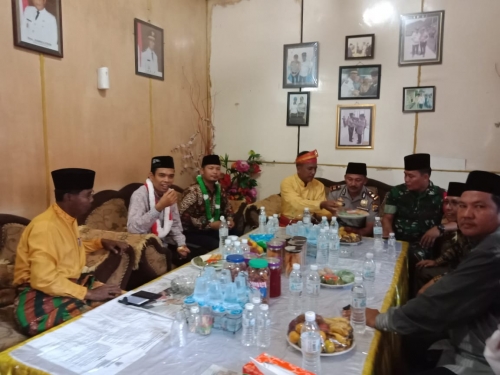 Warga Tionghoa Penipahan Rohil Juga Sambut Kedatangan Ustad Abdul Somad