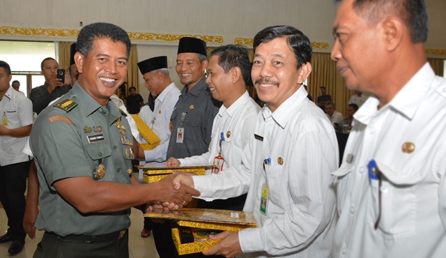 Siak Kembali Terima Penghargaan Dibidang Keselamatan Kerja