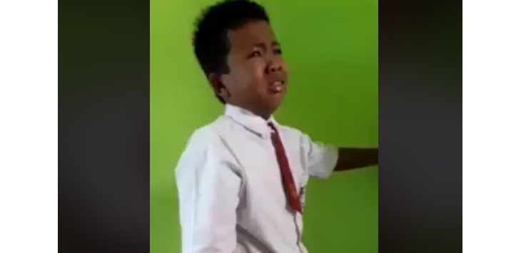 Cara Unik Guru SD Ini Bikin Kapok Siswanya yang Suka Berantem