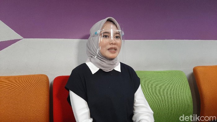 Mantan Vokalis Sabyan Ini Yakni Nisa Sabyan Kuat
