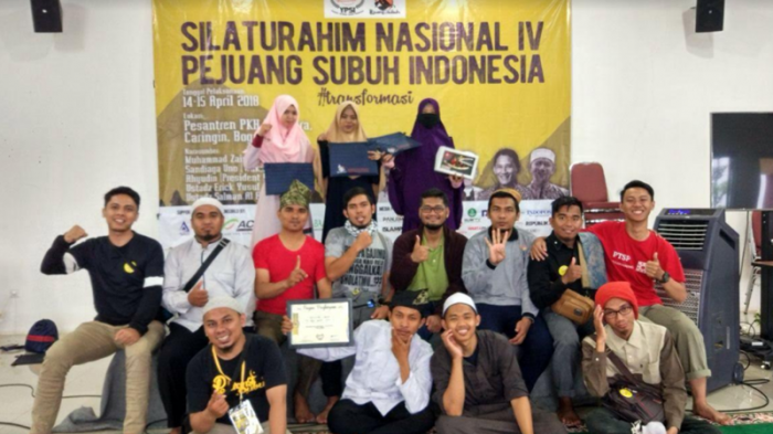 KEREN! Pejuang Subuh Tembilahan Raih Chapter Of The Years
