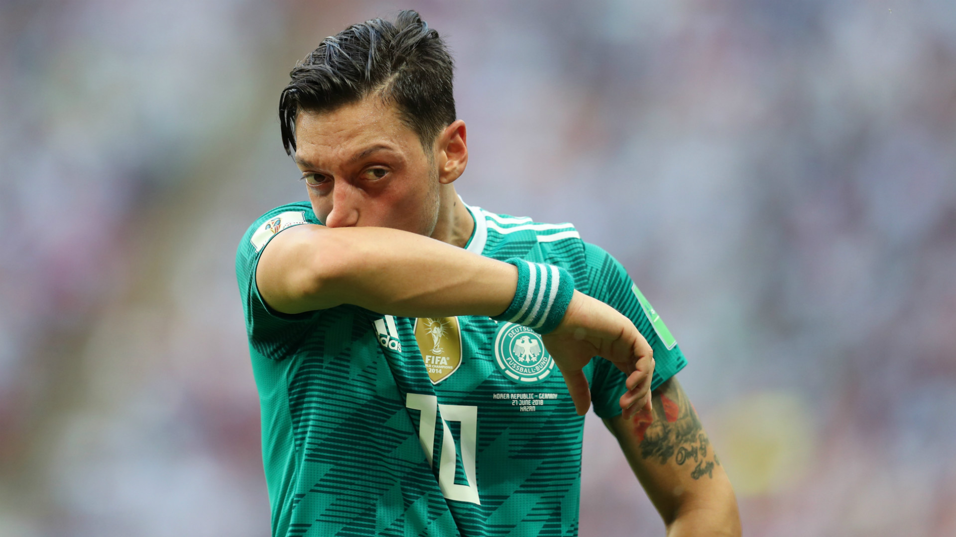 Mesut Ozil Jadi Korban Rasisme Petinggi FA Jerman!