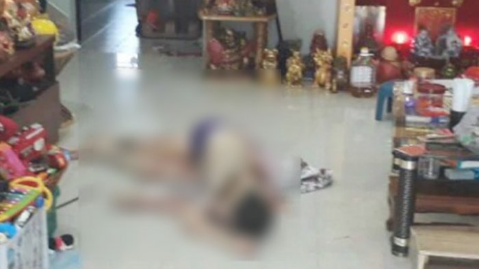 Menakutkan!!! Lelaki Ini Penggal Kepala Istrinya dan 2 Ekor Anjing, Kemudian Cabut Bola Mata Sendiri